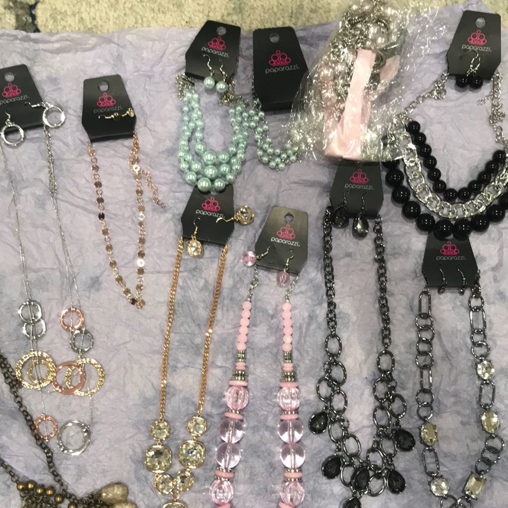 Paparazzi Vintage Necklace Lot